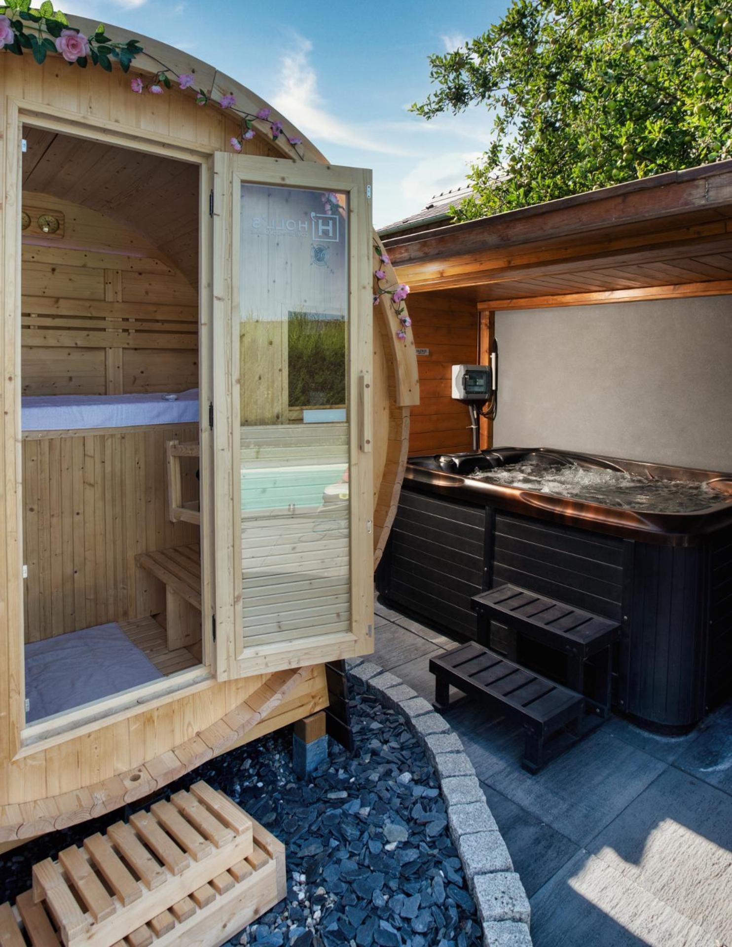 Gites Spa Strasbourg - Studio Romantique, Jacuzzi, Sauna, Terrasse Privee Furdenheim المظهر الخارجي الصورة